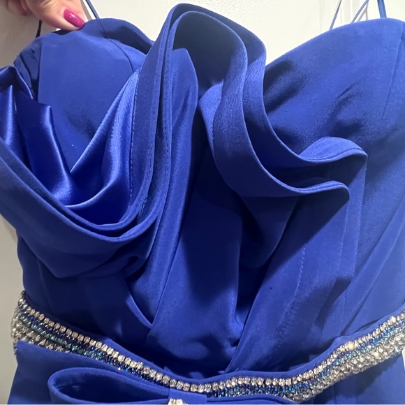 Jovani strapless evening dress size 6! - Picture 5 of 9